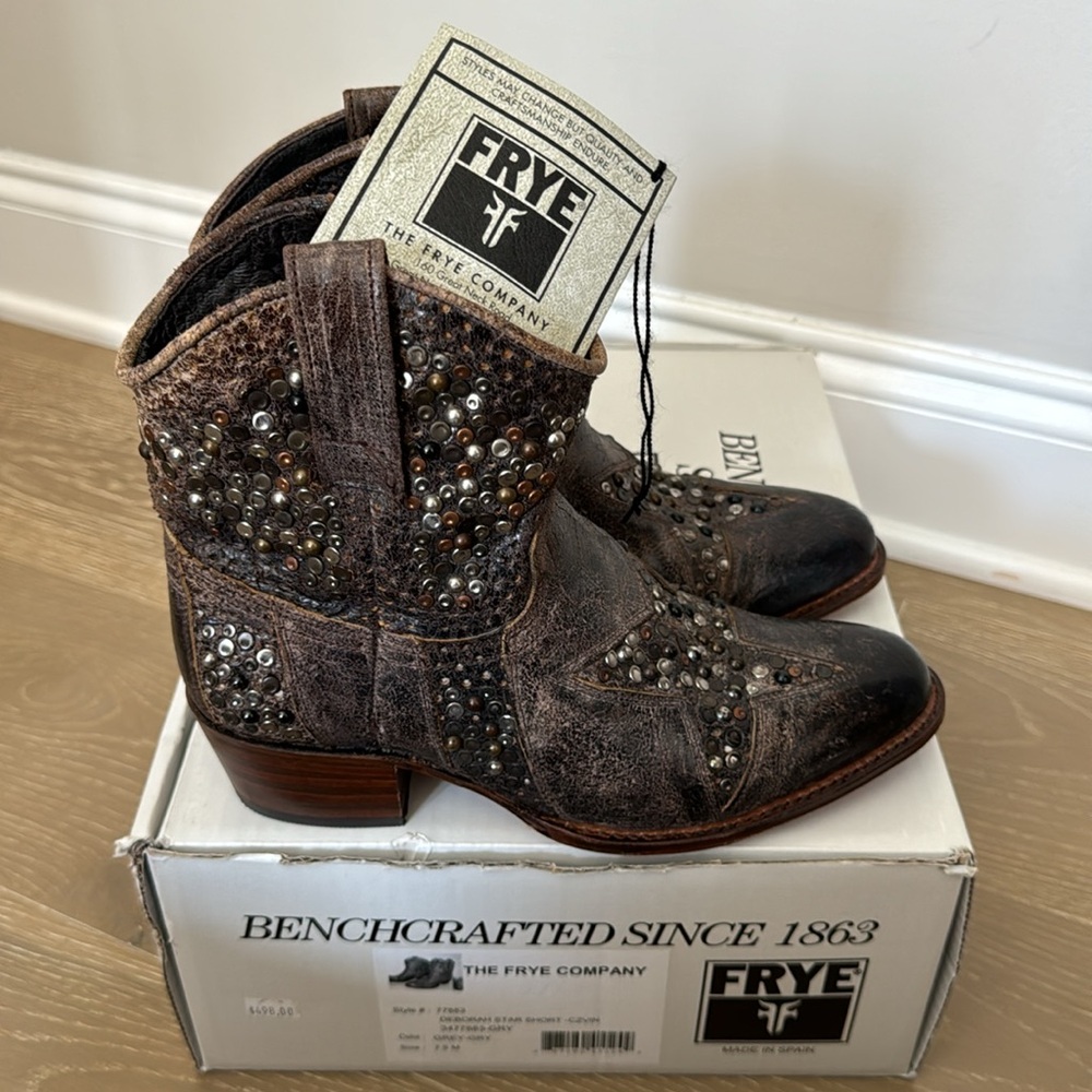Frye Boots Deborah Star Short 7.5